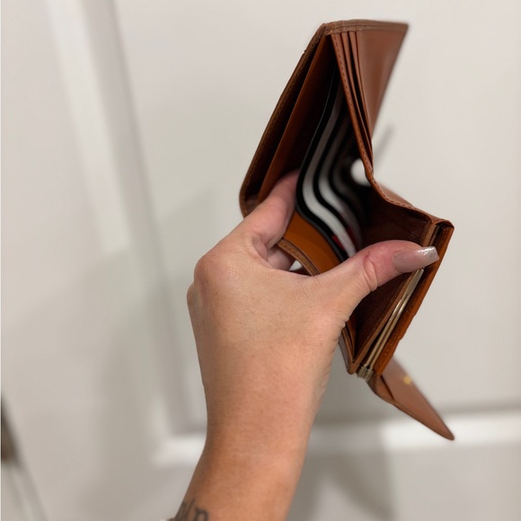 Valentino Garavani Tan Leather Wallet - Picture 11 of 11